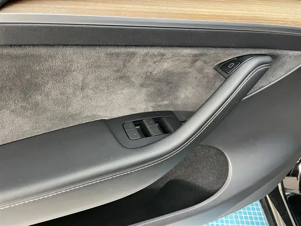 Tesla Model Y 2022 из CN, фото 10