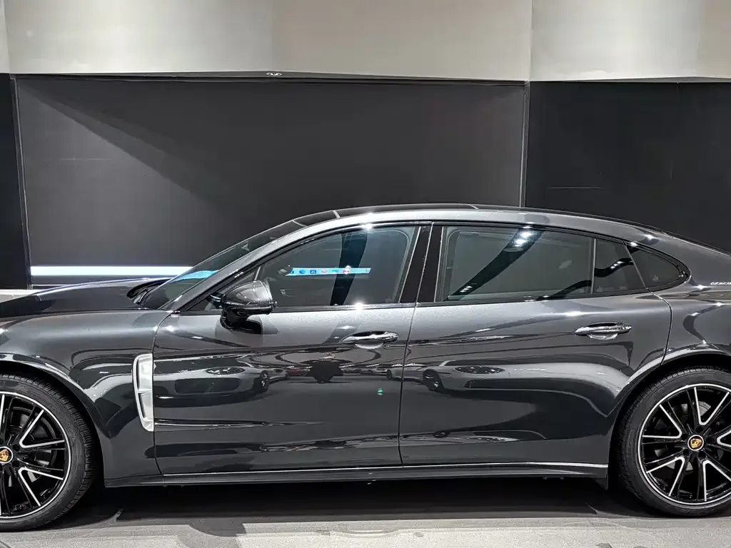 Porsche Panamera 2022 из CN, фото 4
