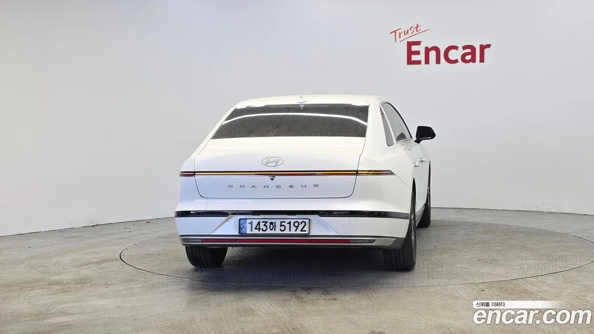 Hyundai Grandeur 2023 из KR, фото 3