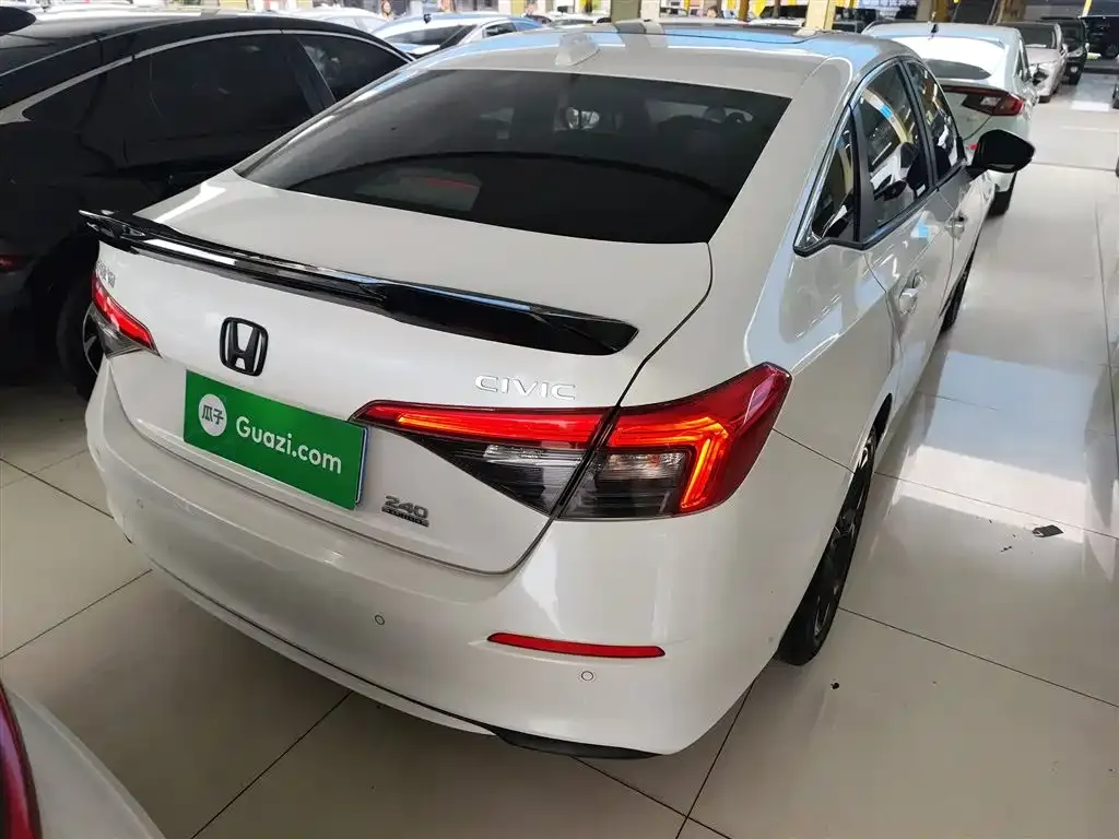 Honda Civic 2022 из CN, фото 3