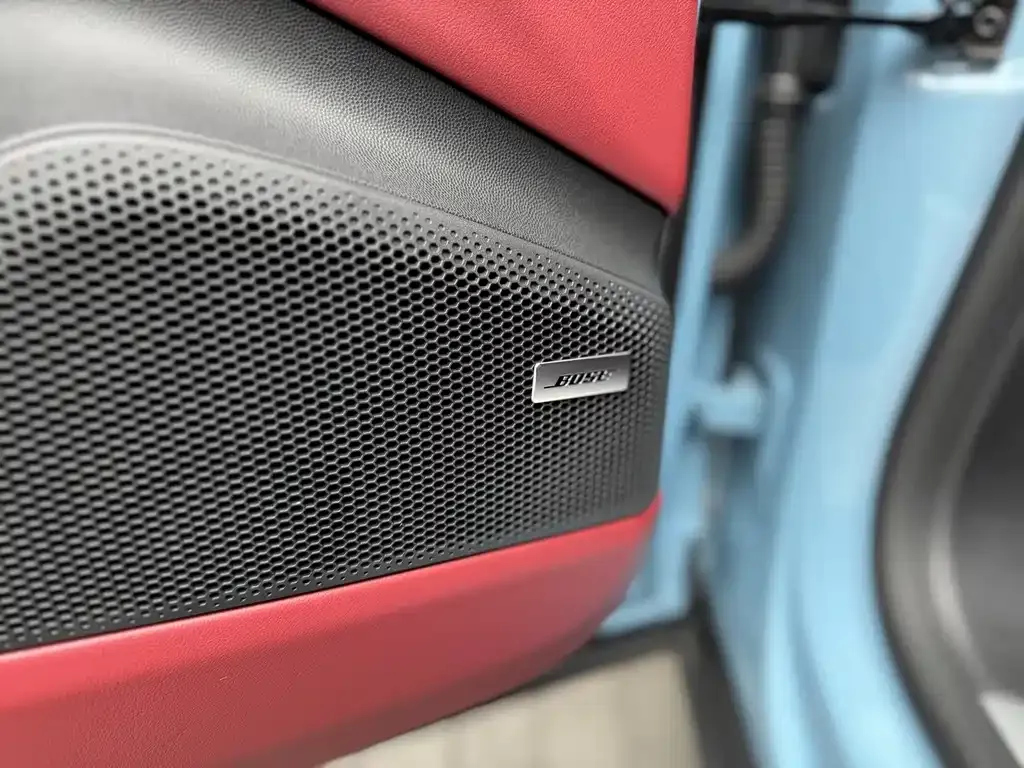 Porsche Macan EV 2025 из CN, фото 10