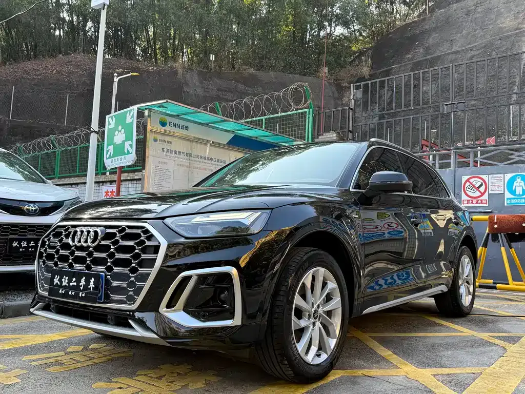 Audi Q5L 2023 из CN, фото 1