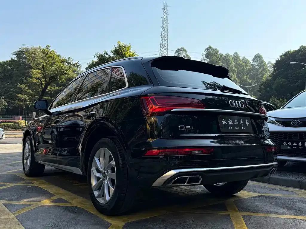 Audi Q5L 2023 из CN, фото 5