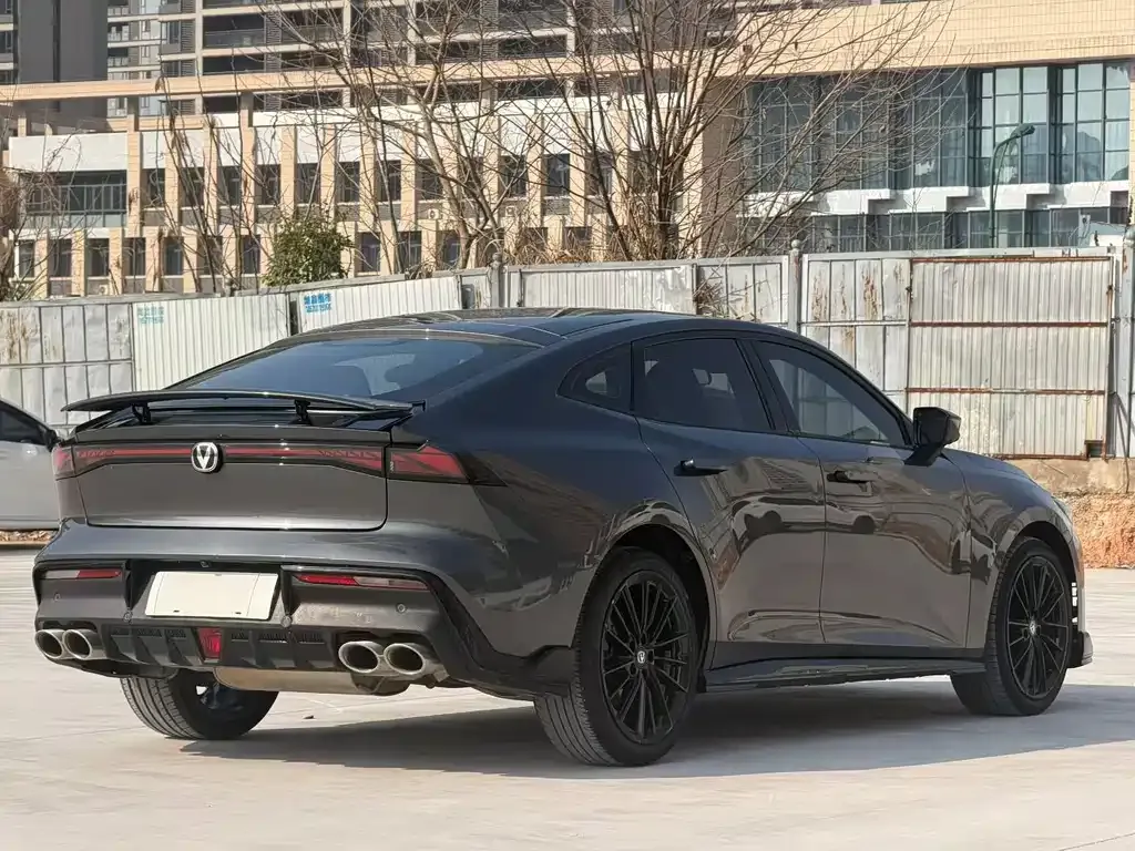Changan UNI-V 2024 из CN, фото 4