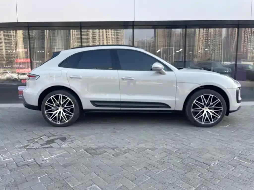 Porsche Macan — фото 4