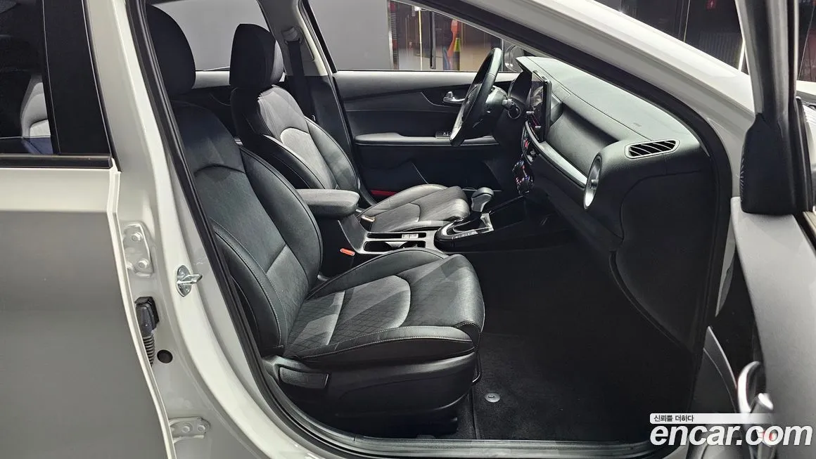 Kia K3 2023 из KR, фото 7