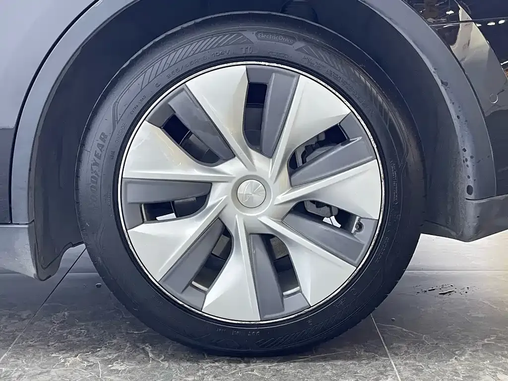 Tesla Model Y 2022 из CN, фото 9