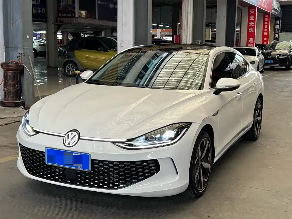 Volkswagen Lamando 2023 из CN, фото 1