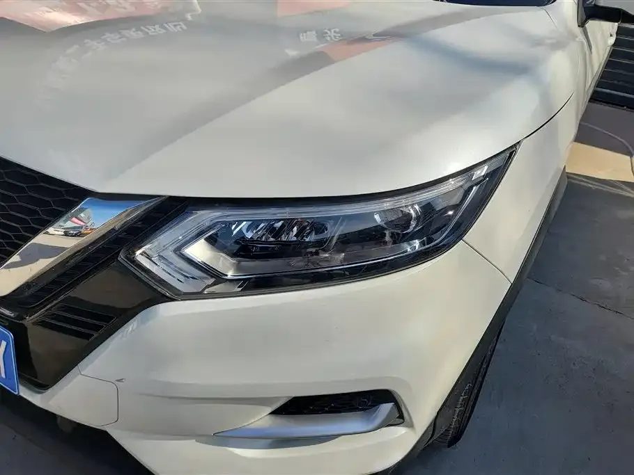 Nissan Qashqai 2021 из CN, фото 2