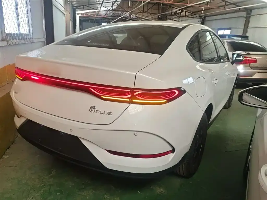 BYD Qin PLUS 2025 из CN, фото 3
