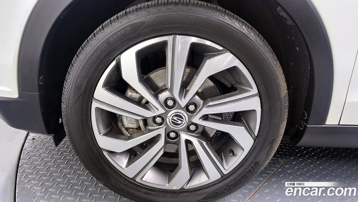KG Mobility (Ssangyong) TIBOLI 2022 из KR, фото 8