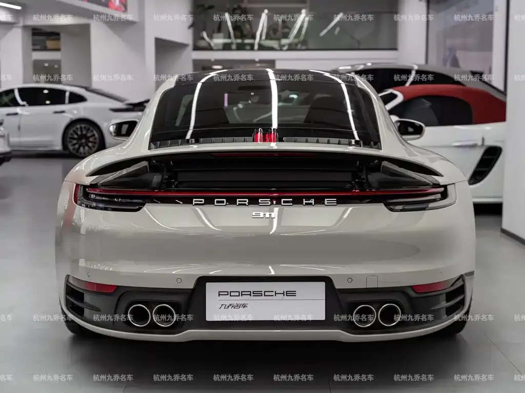 Porsche 911 2023 из CN, фото 4