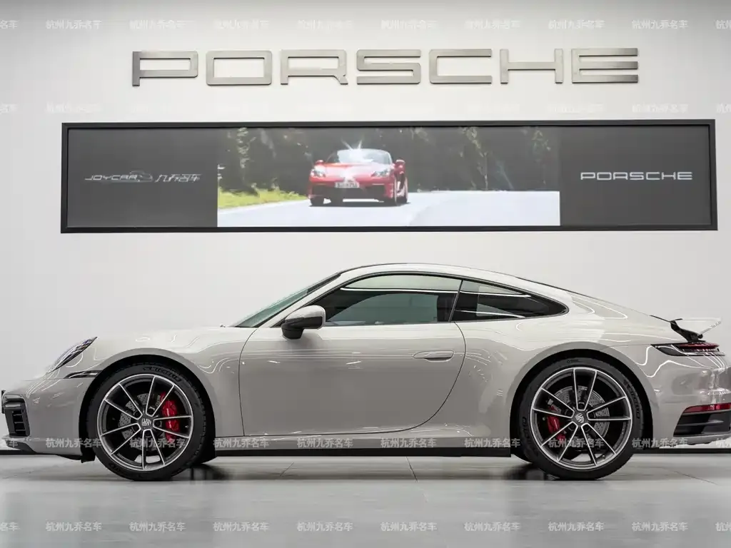 Porsche 911 2023 из CN, фото 3