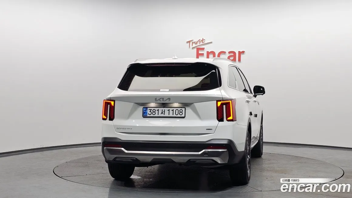 Kia Sorento — фото 4