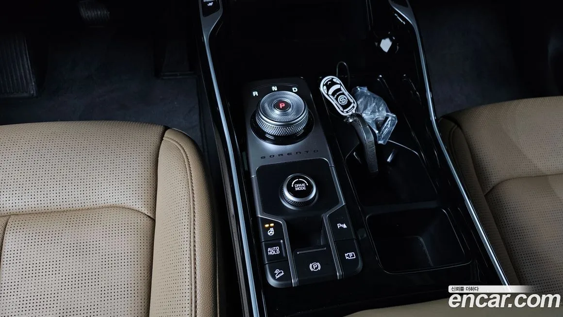Kia Sorento — фото 5