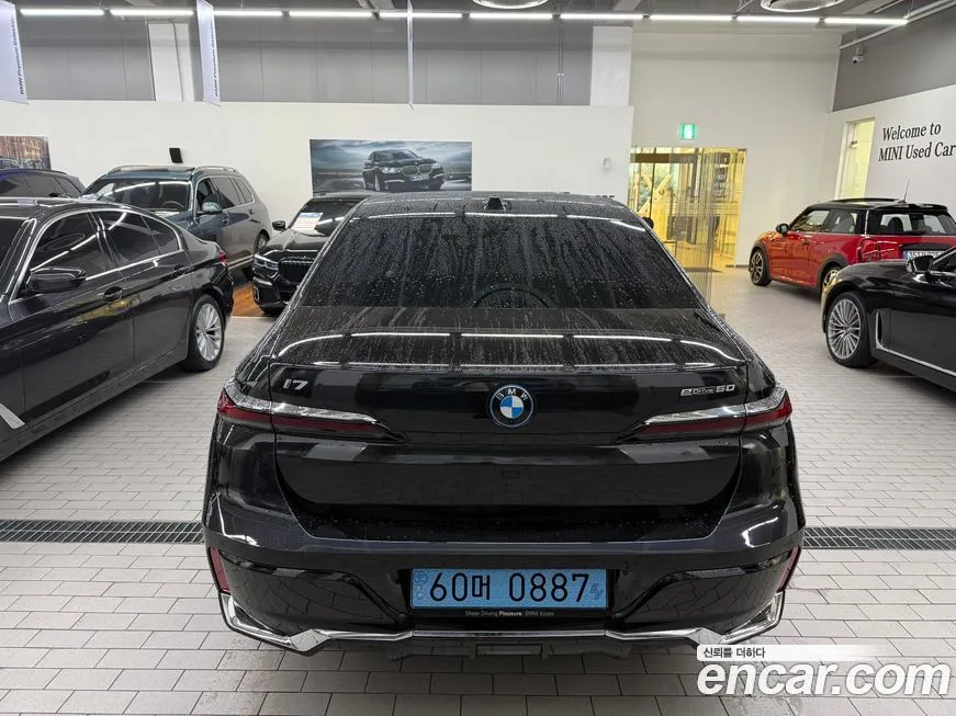 BMW i7 2024 из KR, фото 8