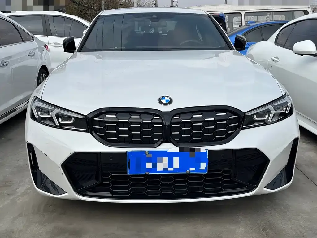 BMW 3 Series 2023 из CN, фото 2