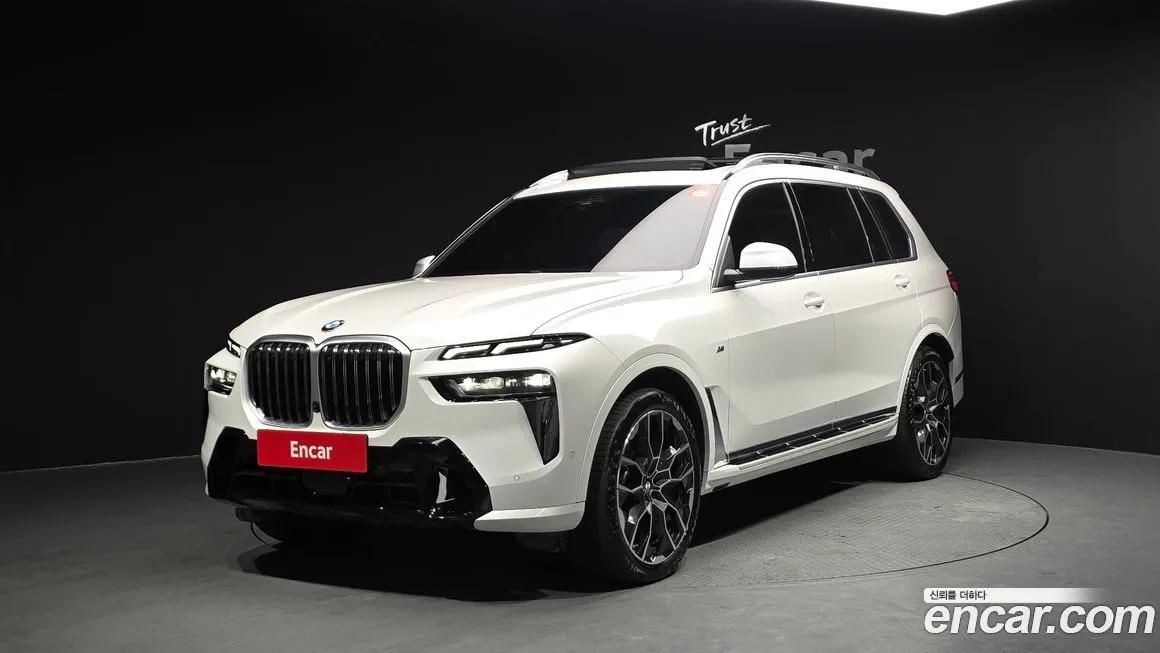 BMW X7 — фото 1