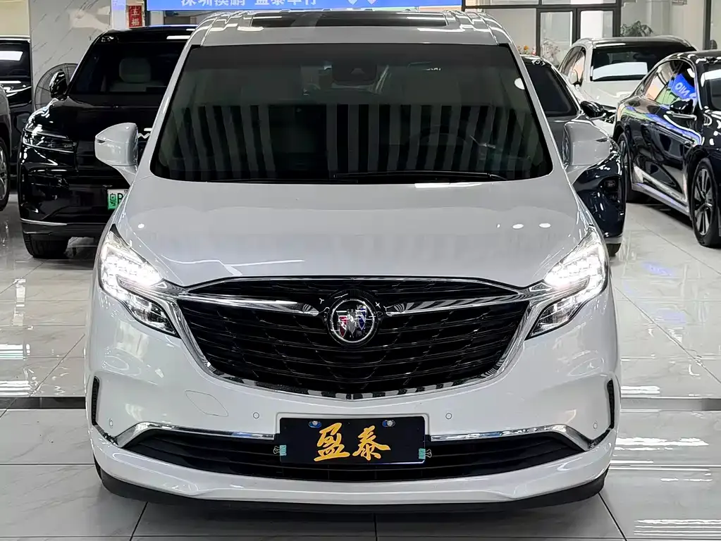 Buick GL8 2022 из CN, фото 9