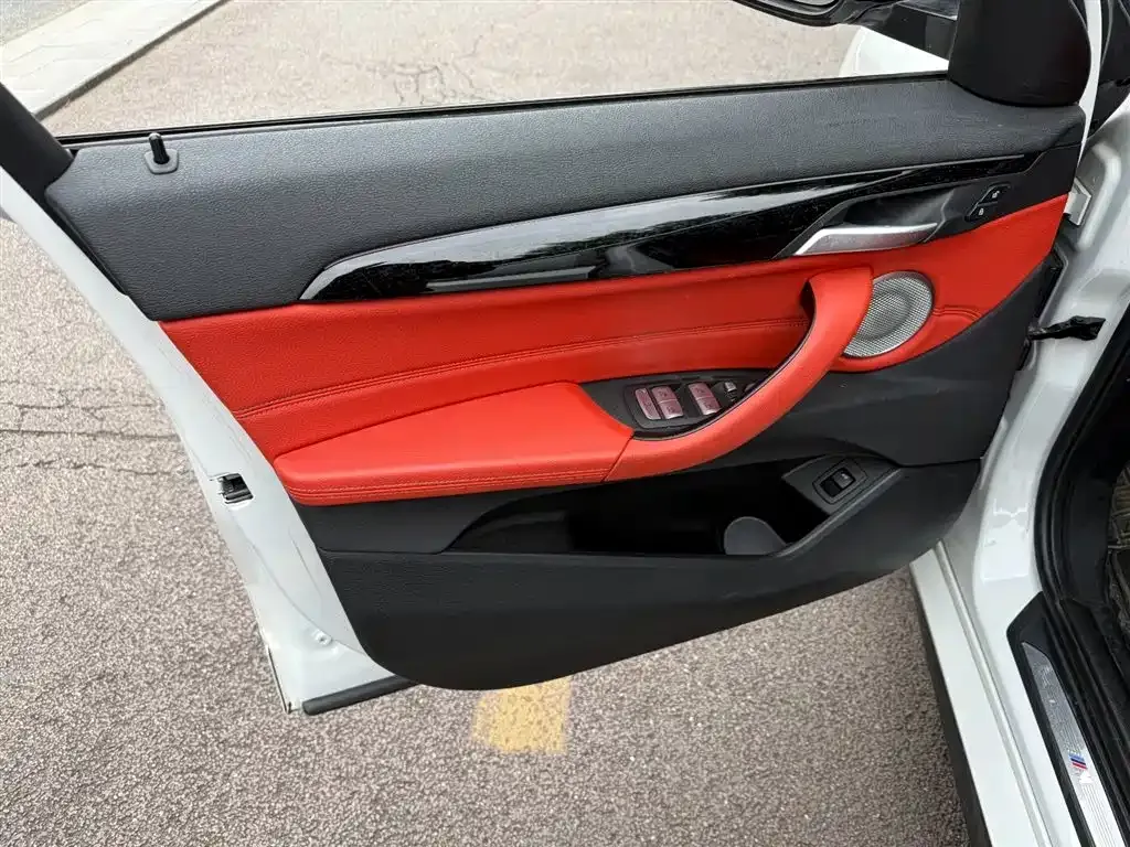 BMW X2 2023 из CN, фото 4