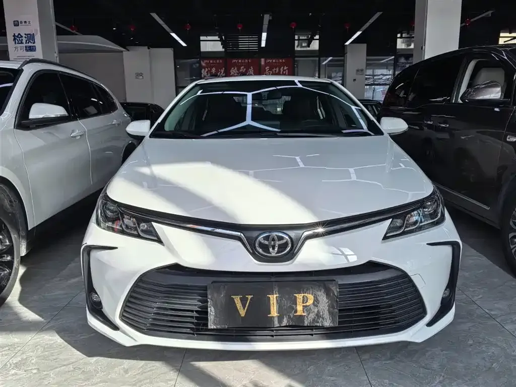 Toyota Corolla 2022 из CN, фото 2