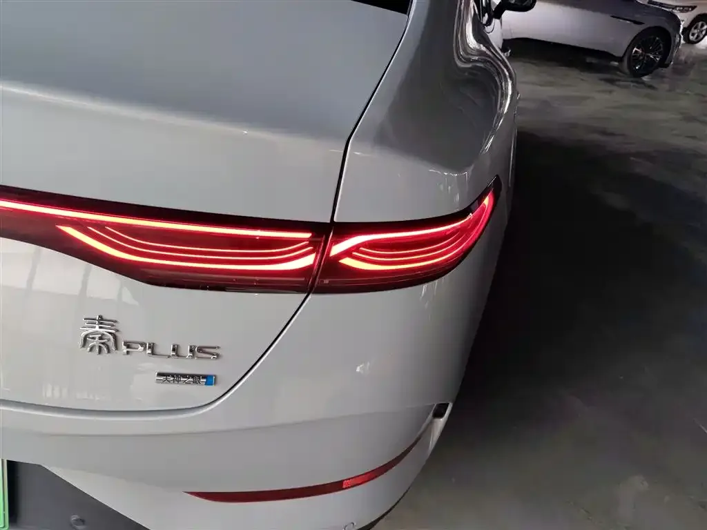 BYD Qin PLUS 2025 из CN, фото 3