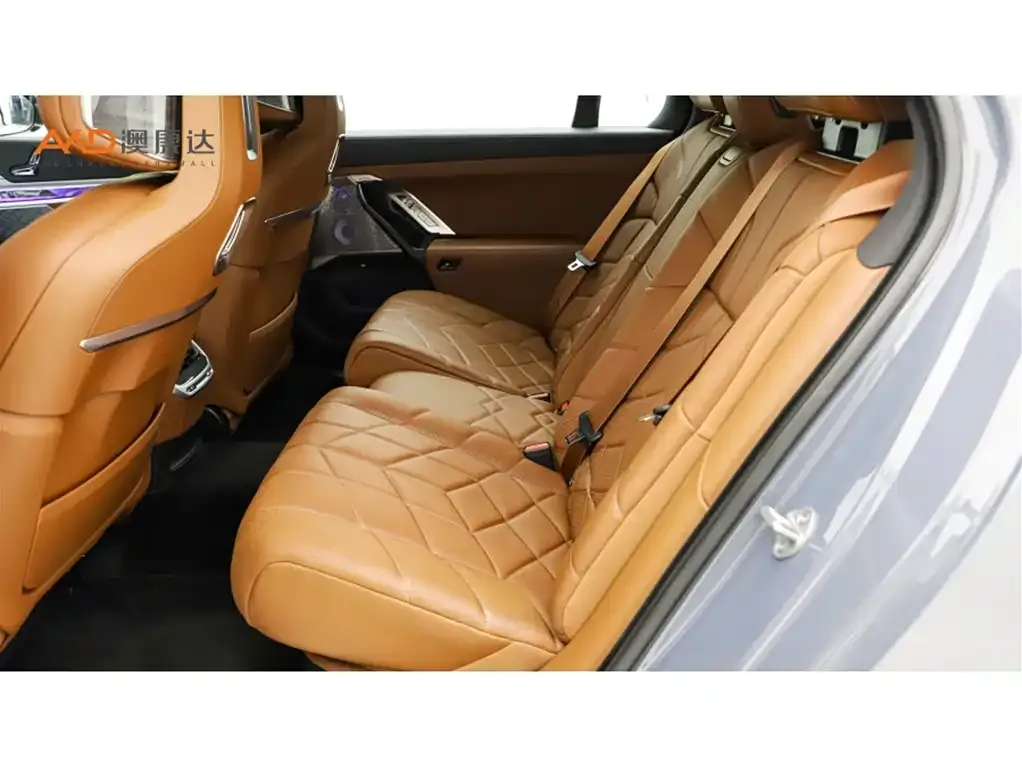 BMW i7 2023 из CN, фото 2