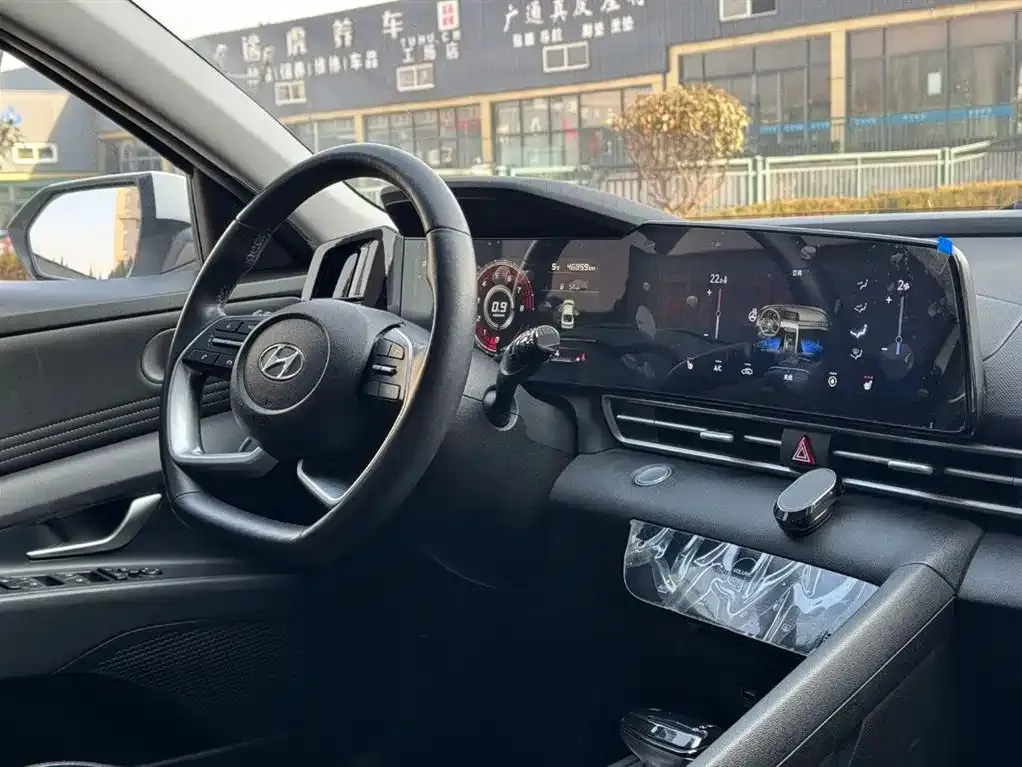 Hyundai Elantra 2022 из CN, фото 8