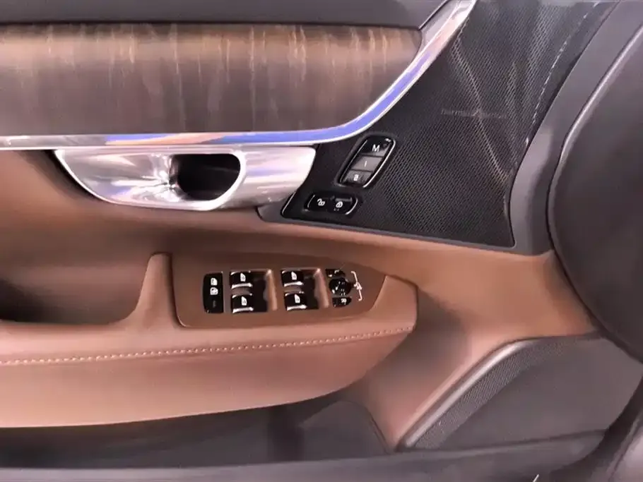 Volvo S90 2023 из CN, фото 6