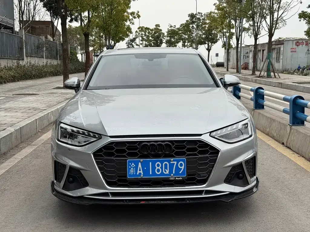 Audi A4L 2022 из CN, фото 3