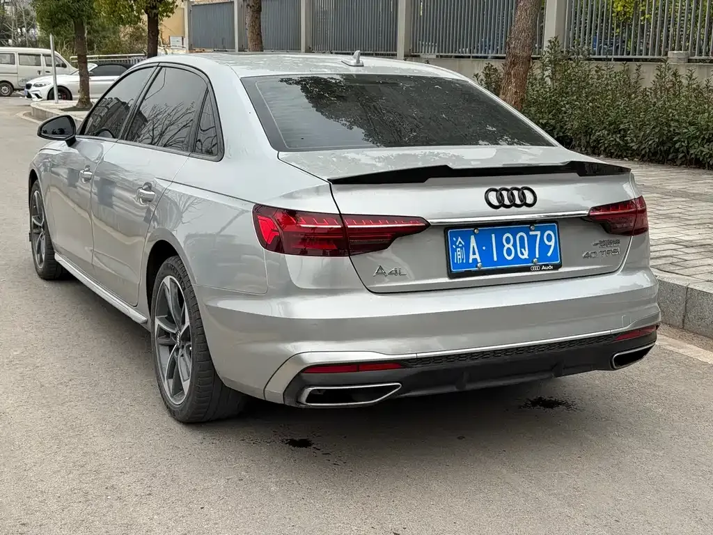 Audi A4L 2022 из CN, фото 6