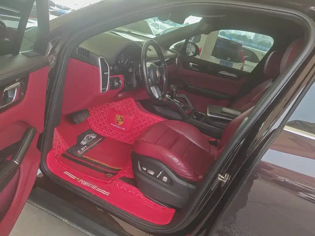 Porsche Cayenne 2021 из CN, фото 6