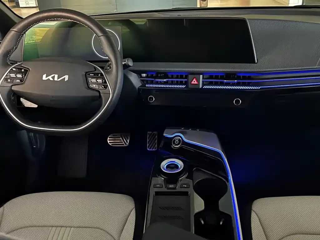 Kia EV6 2025 из CN, фото 4