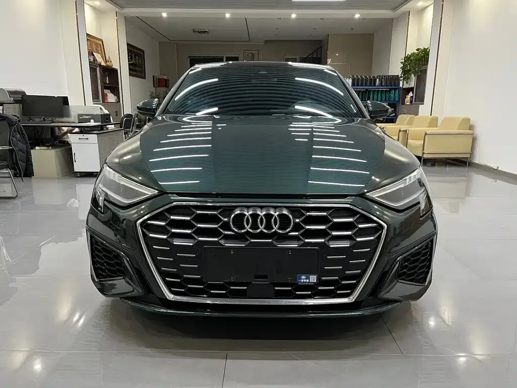 Audi A3 2022 из CN, фото 3