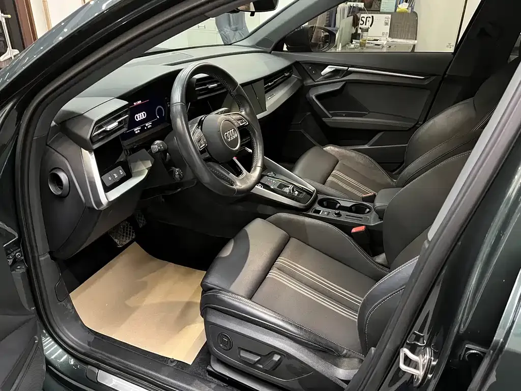 Audi A3 2022 из CN, фото 4