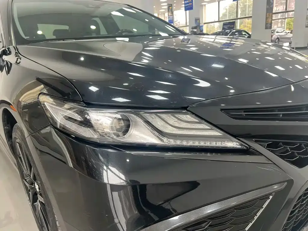 Toyota Camry 2022 из CN, фото 10