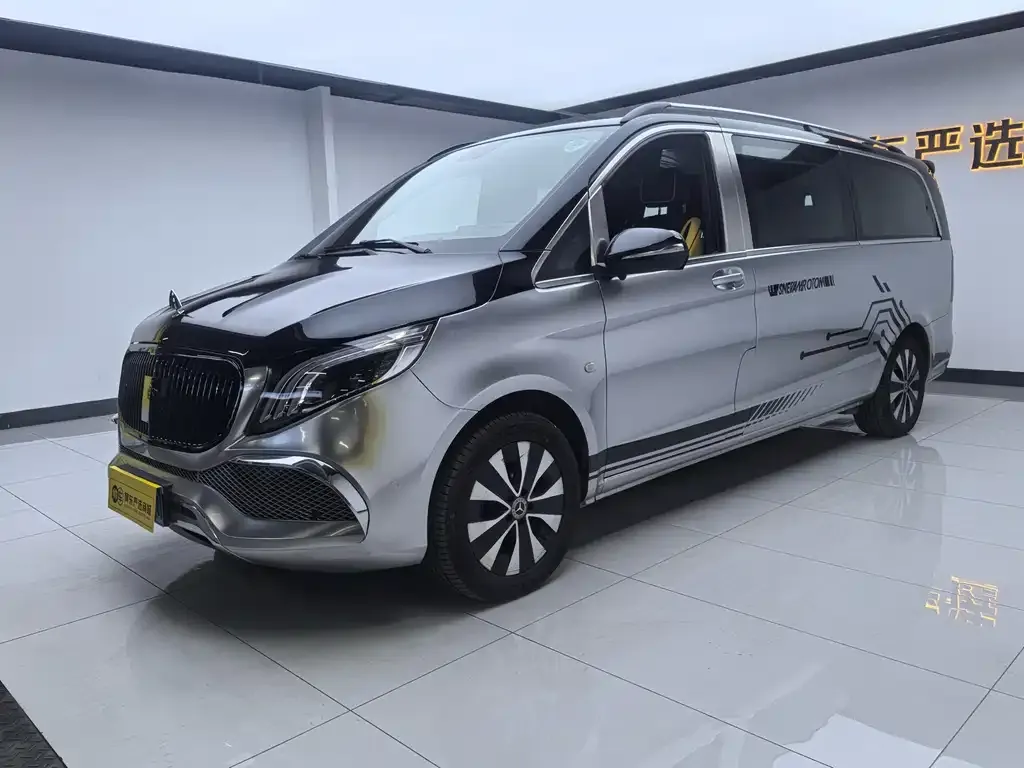 Mercedes-Benz Vito — фото 1