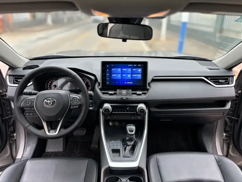 Toyota RAV4 2021 из CN, фото 4