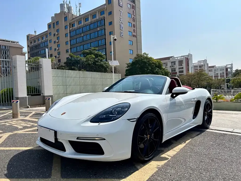 Porsche 718 2022 из CN, фото 1