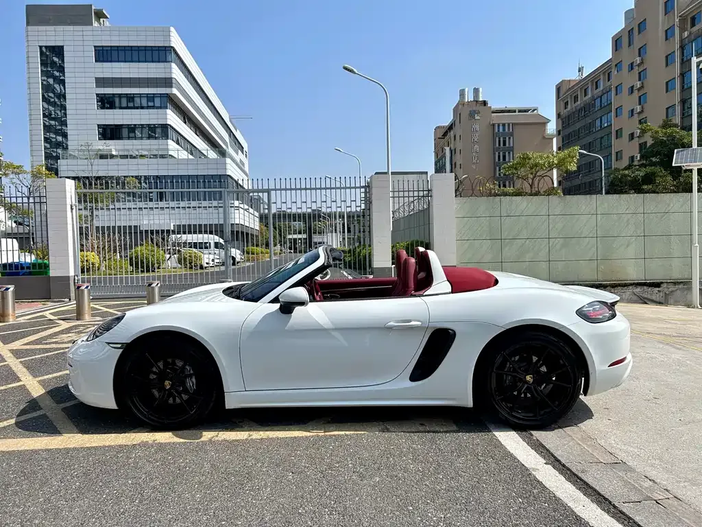 Porsche 718 2022 из CN, фото 5