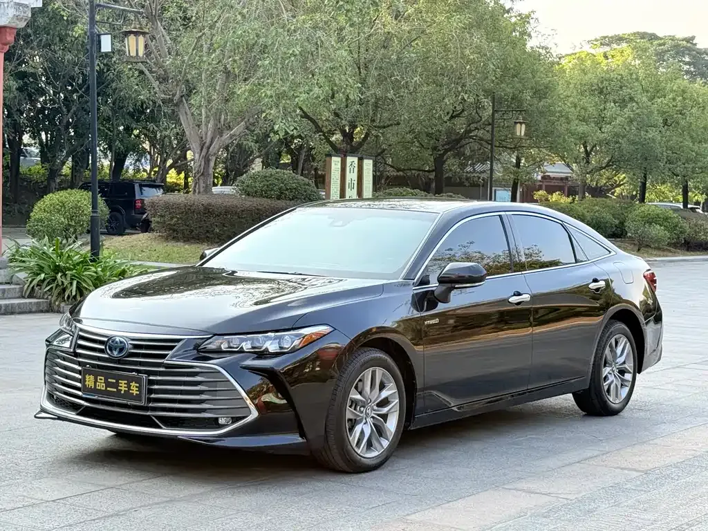Toyota Avalon 2022 из CN, фото 1