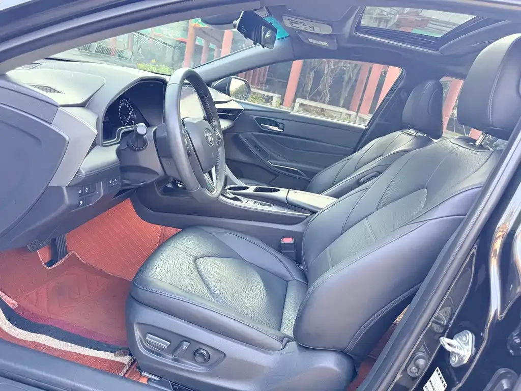 Toyota Avalon 2022 из CN, фото 2