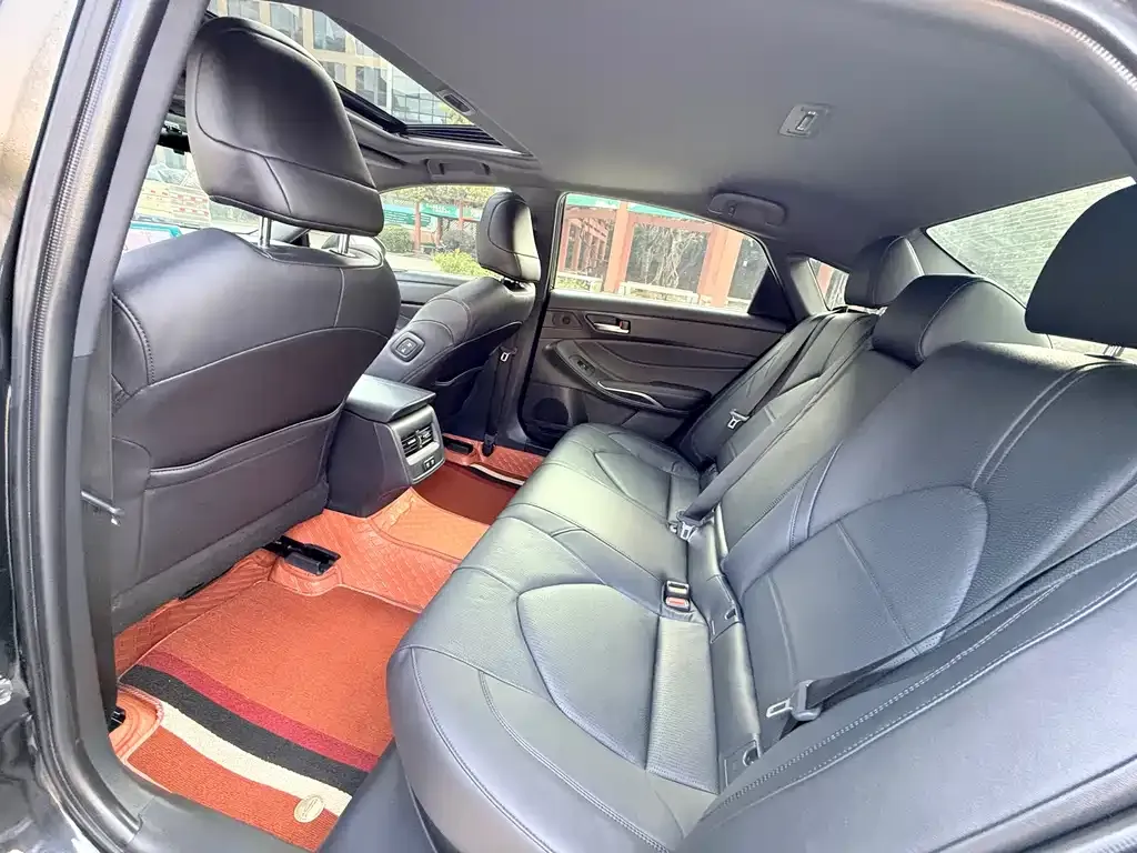Toyota Avalon 2022 из CN, фото 4
