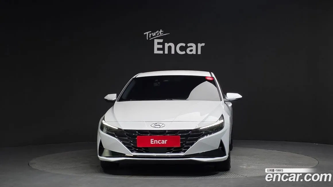 Hyundai AVANTE 2023 из KR, фото 2
