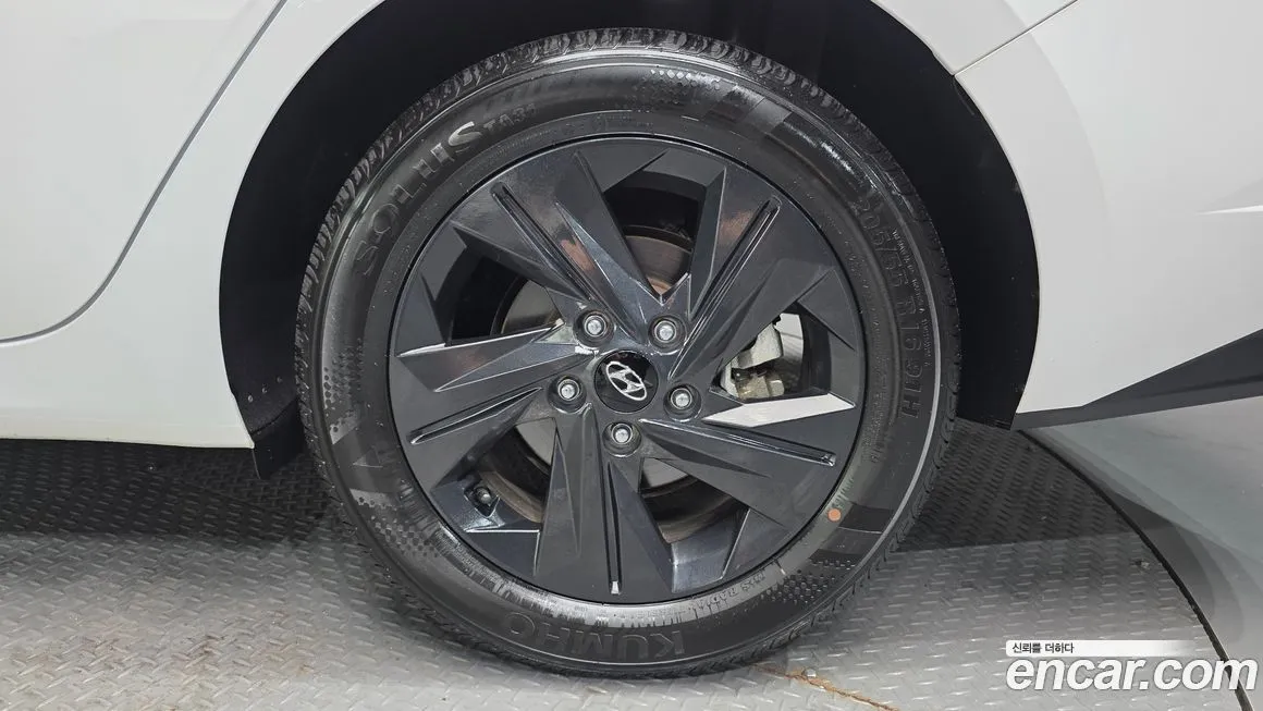 Hyundai AVANTE 2023 из KR, фото 8