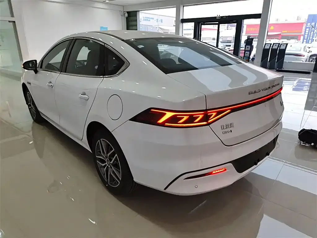 BYD Qin PLUS 2025 из CN, фото 9