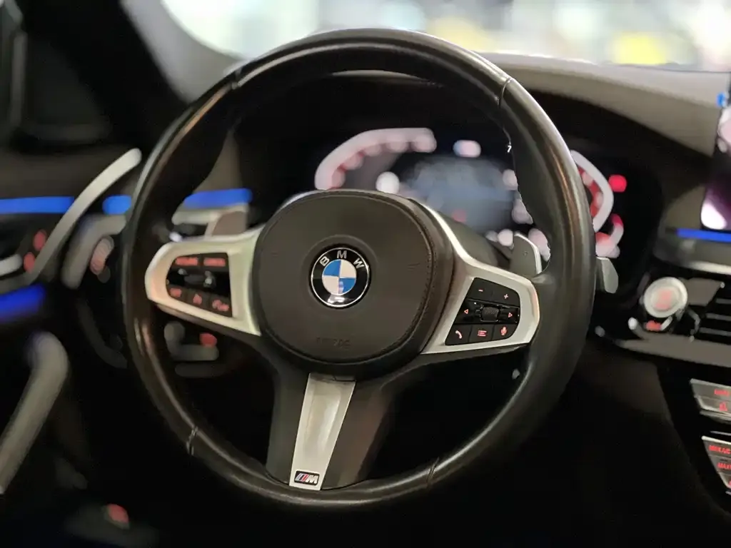 BMW 5 Series 2021 из CN, фото 2