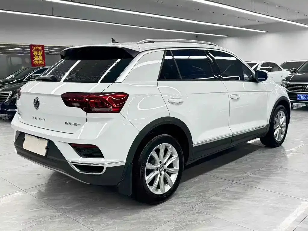 Volkswagen T-Roc 2021 из CN, фото 10