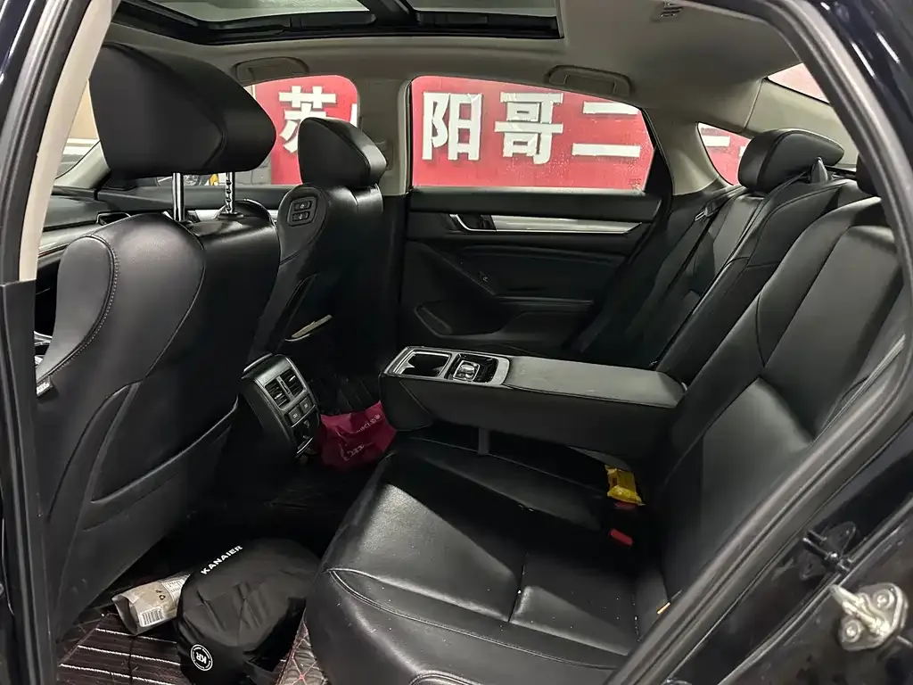 Honda Accord 2021 из CN, фото 5