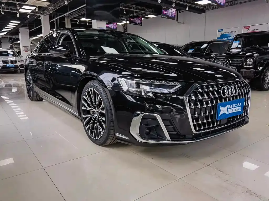 Audi A8 2023 из CN, фото 9